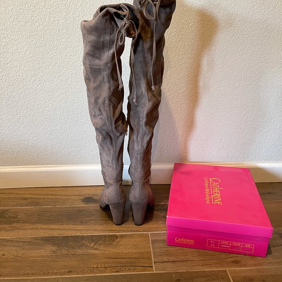 Catherine Malandrino Sorcha boot in Taupe - Picture 5 of 10